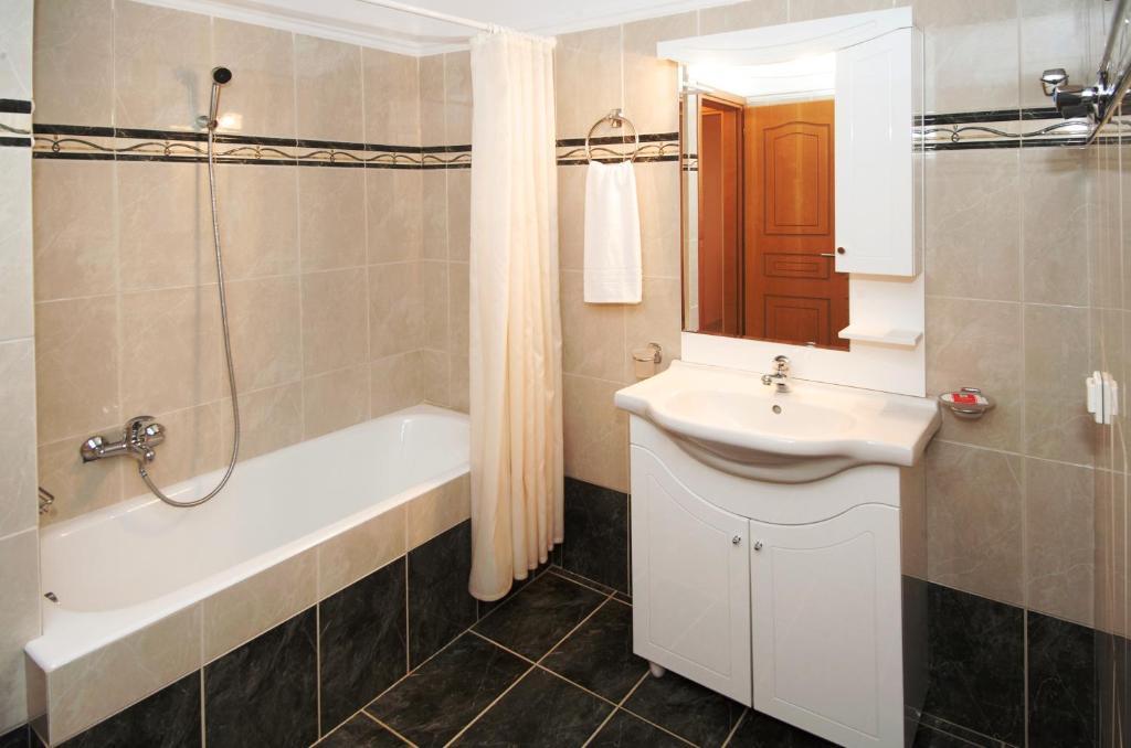 Mari-Christi Apartments Poros  ห้อง รูปภาพ