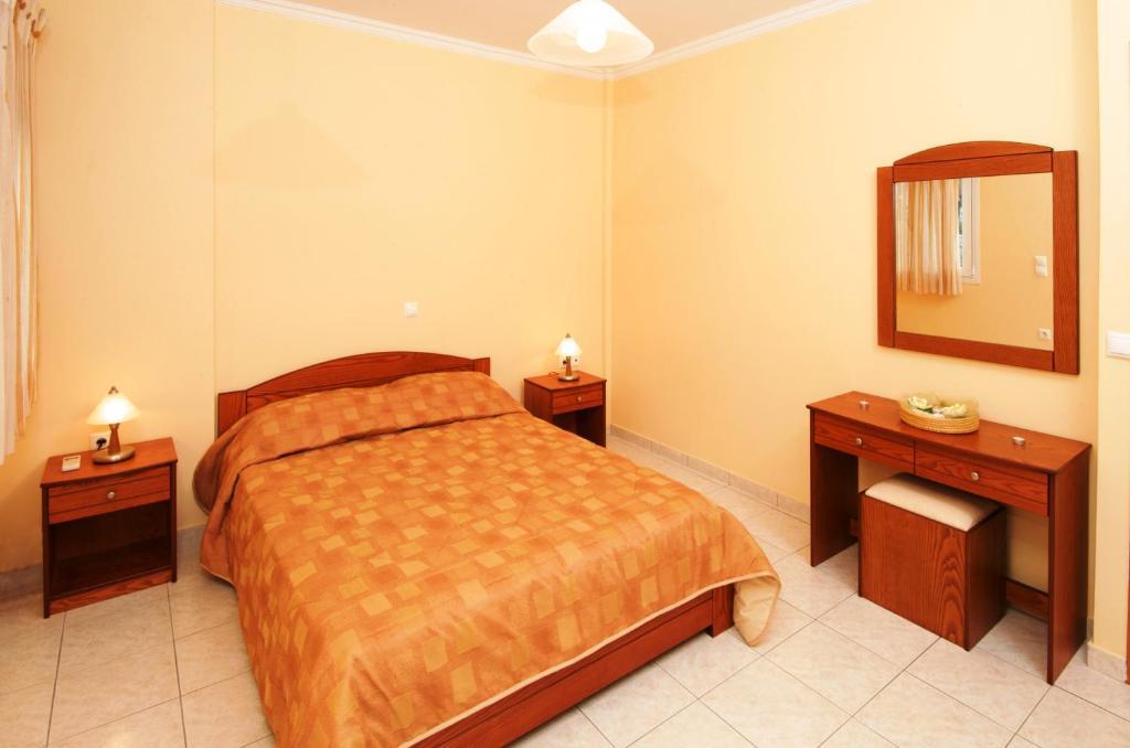 Mari-Christi Apartments Poros  ห้อง รูปภาพ