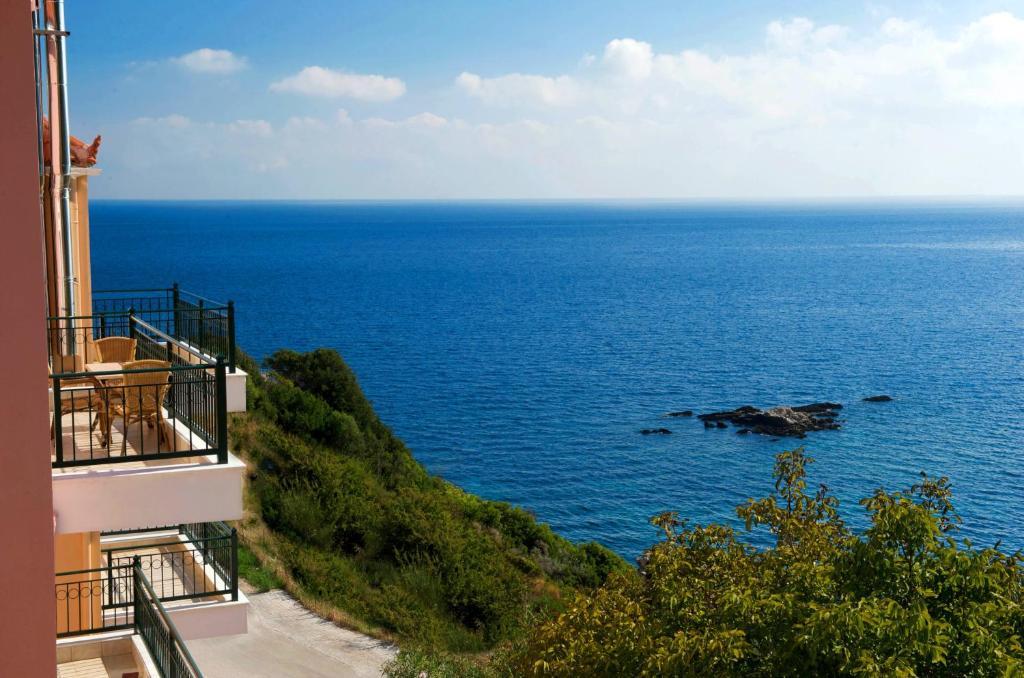 Mari-Christi Apartments Poros  ห้อง รูปภาพ
